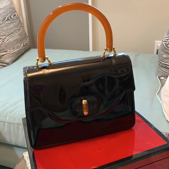 Gucci patent handbag *Authentic - Picture 4 of 15